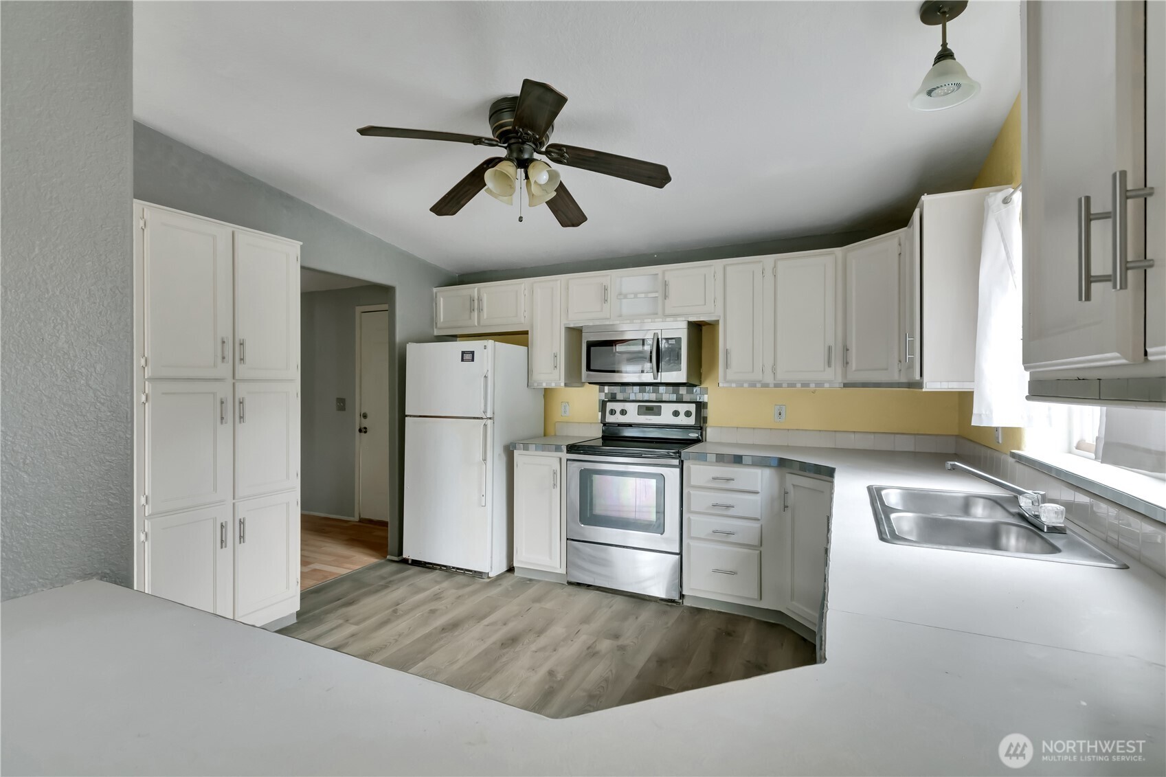 11914 Nels Peters Road , Everett, WA 98208