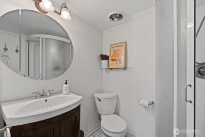75 East Road , Tacoma, WA 98406 - Photo 27