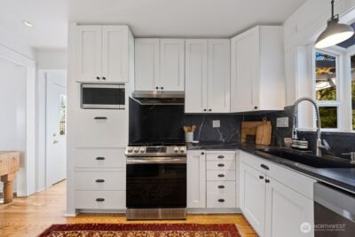 75 East Road , Tacoma, WA 98406 - Photo 9