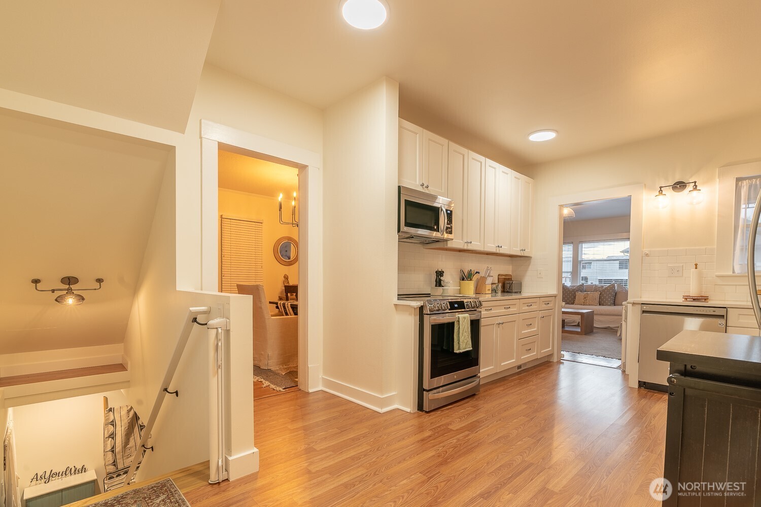 116 4th Avenue N, Edmonds, WA 98020