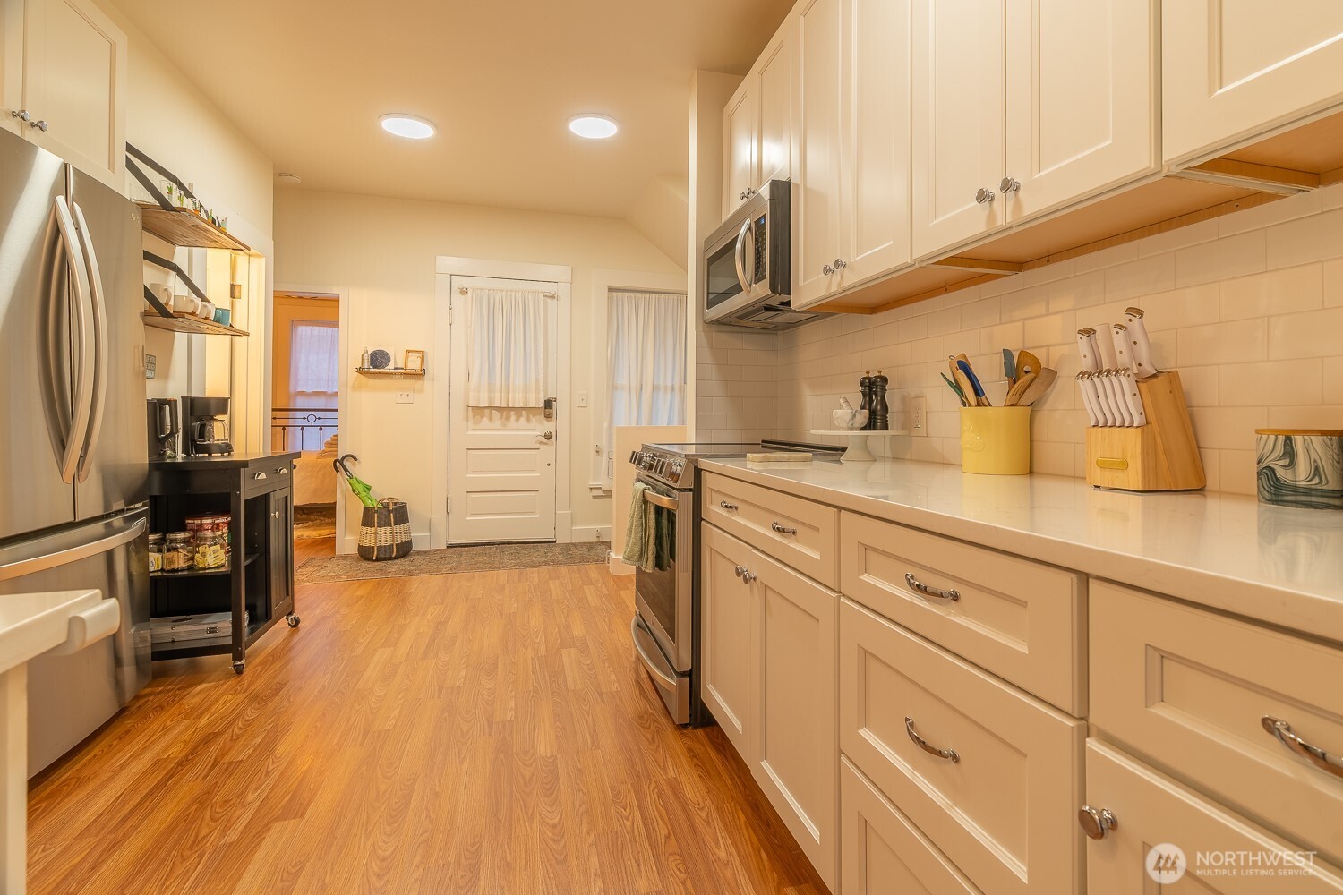 116 4th Avenue N, Edmonds, WA 98020