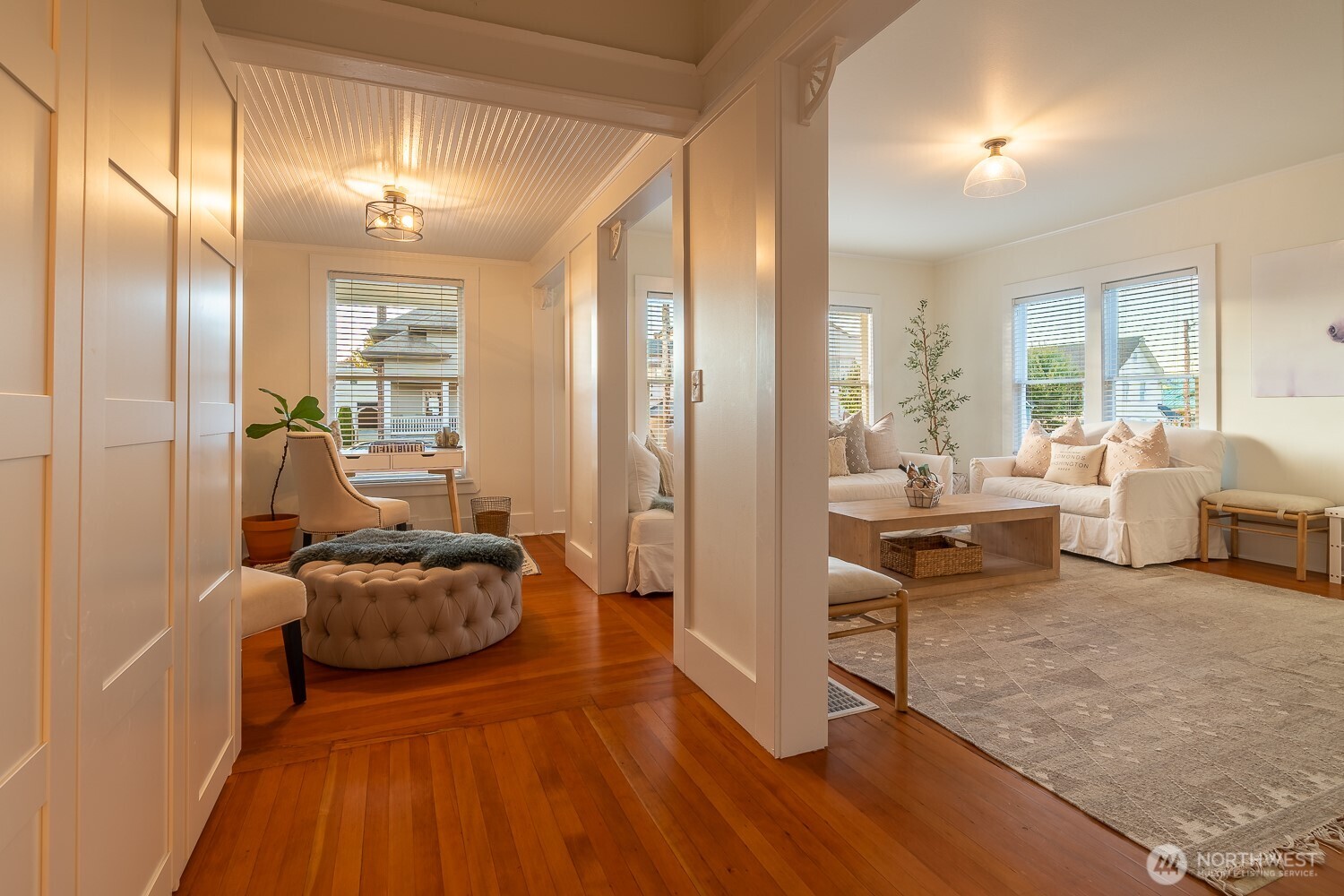 116 4th Avenue N, Edmonds, WA 98020