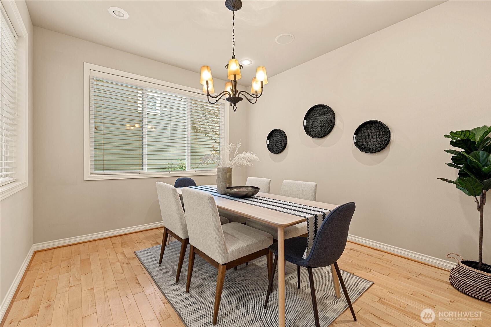 2127 NW Far Country Lane , Issaquah, WA 98027