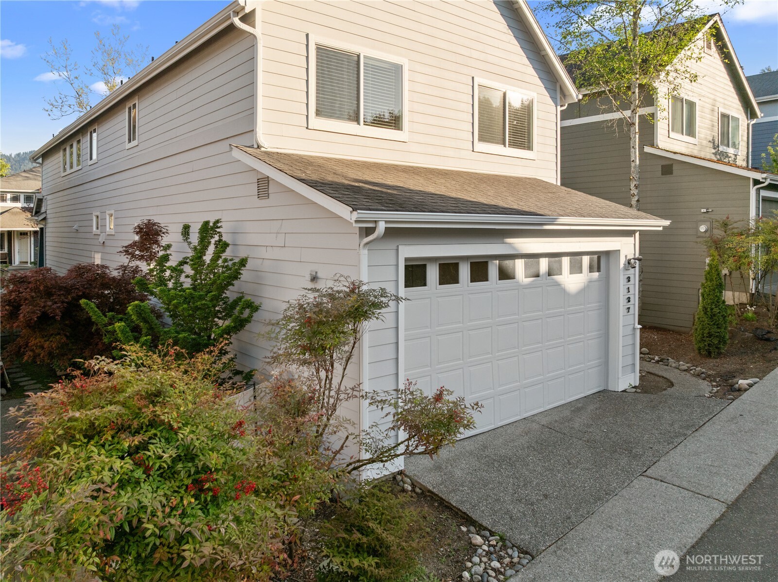 2127 NW Far Country Lane , Issaquah, WA 98027