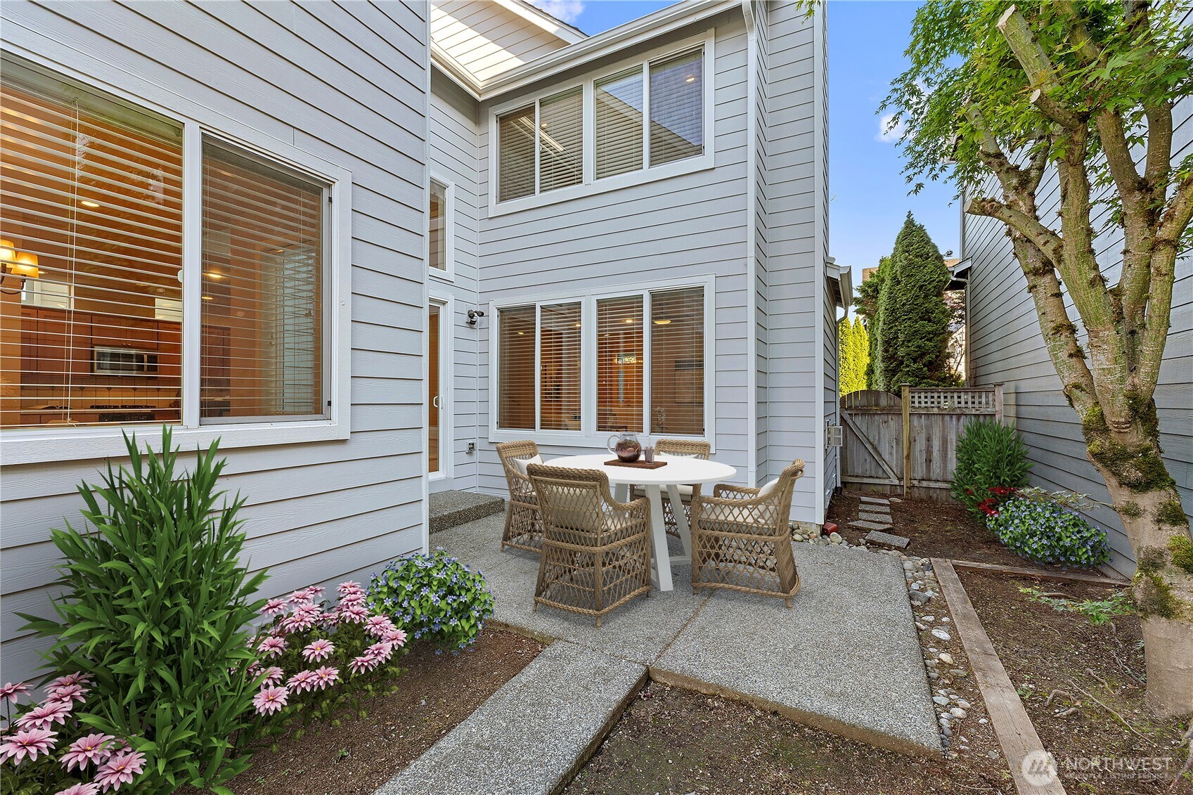 2127 NW Far Country Lane , Issaquah, WA 98027