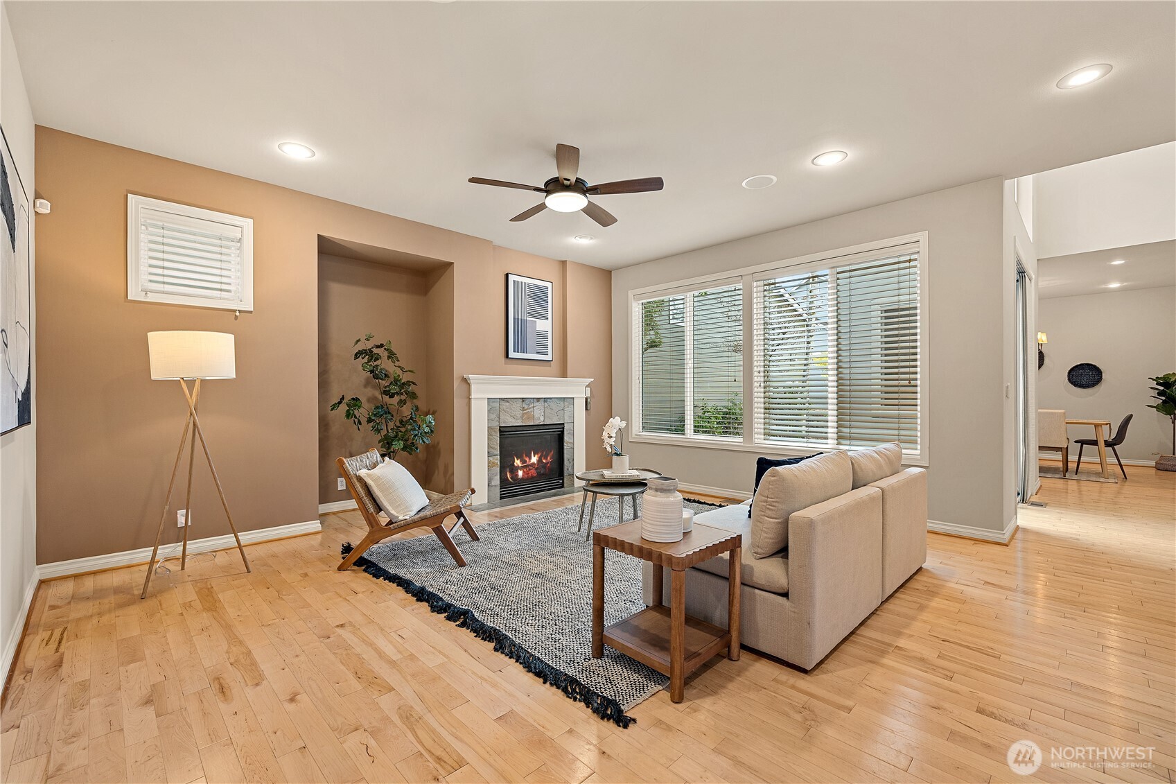 2127 NW Far Country Lane , Issaquah, WA 98027