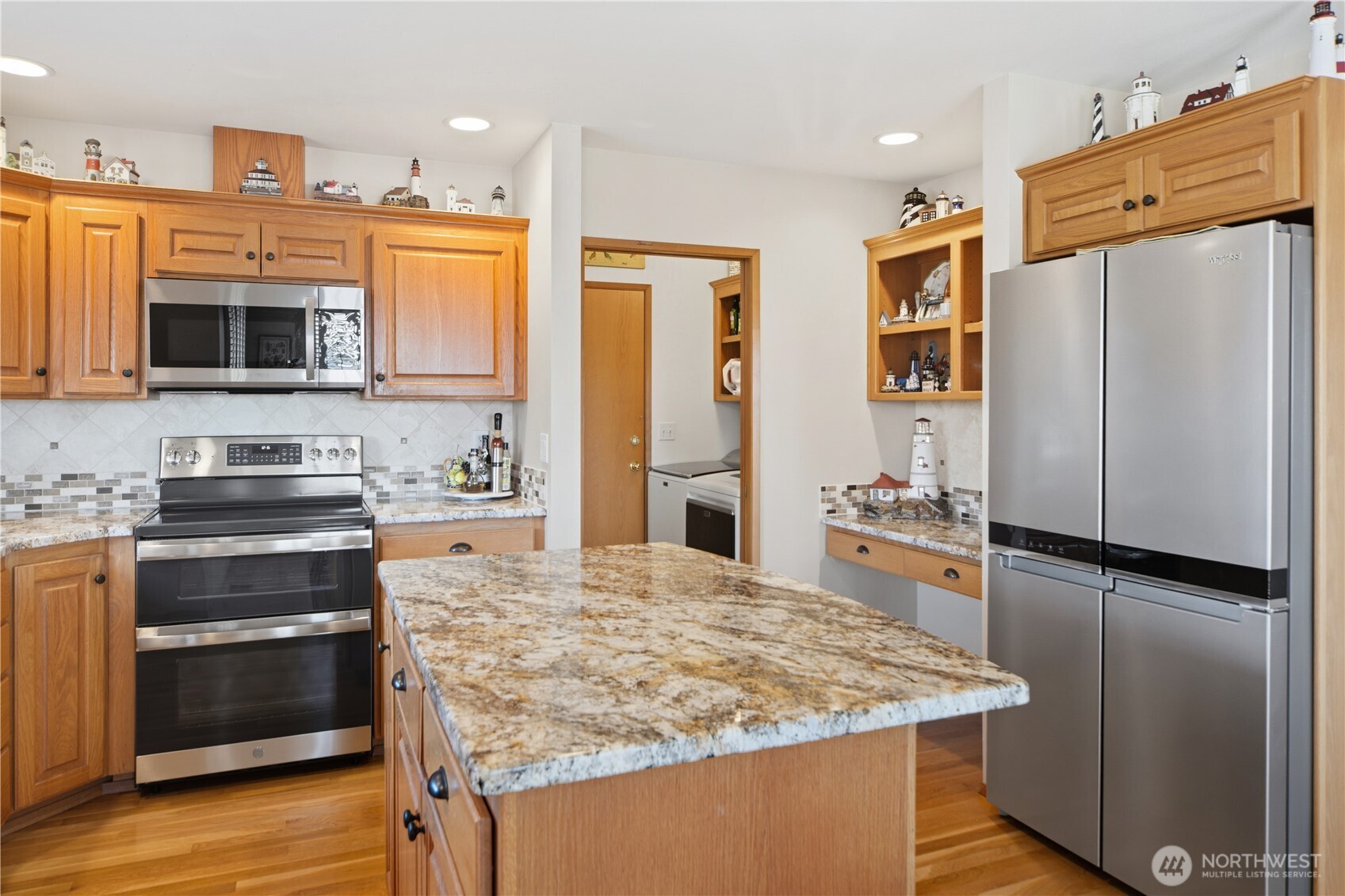 662 Pioneer Drive , Port Ludlow, WA 98365