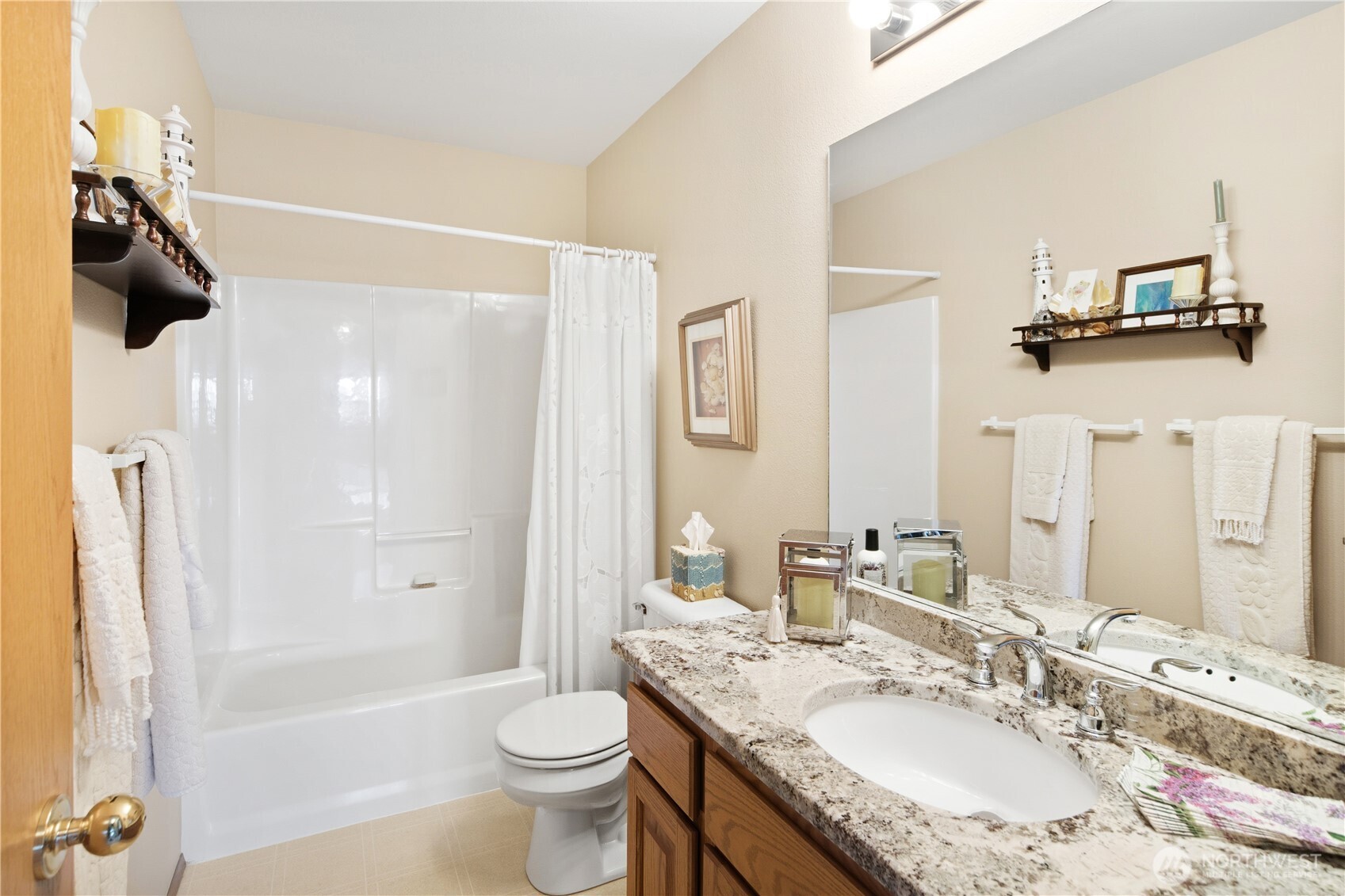 662 Pioneer Drive , Port Ludlow, WA 98365