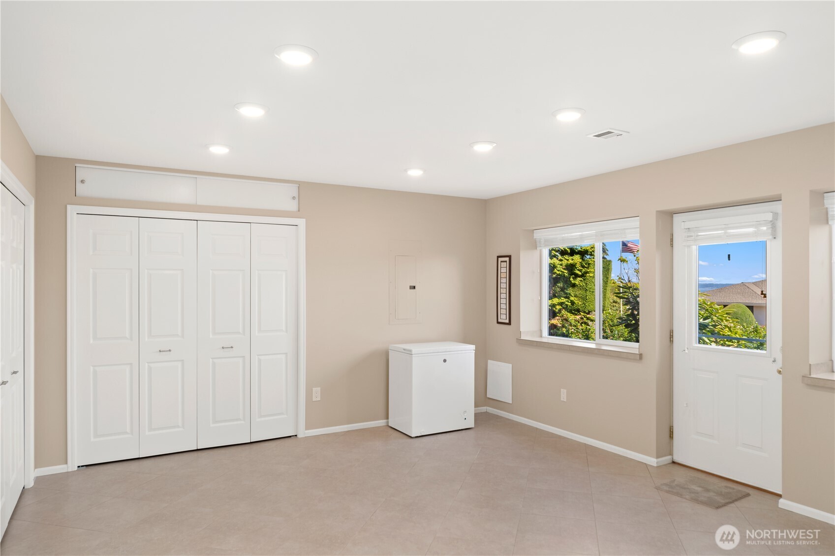 662 Pioneer Drive , Port Ludlow, WA 98365