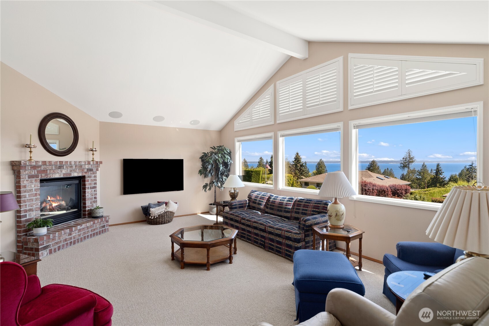 662 Pioneer Drive , Port Ludlow, WA 98365