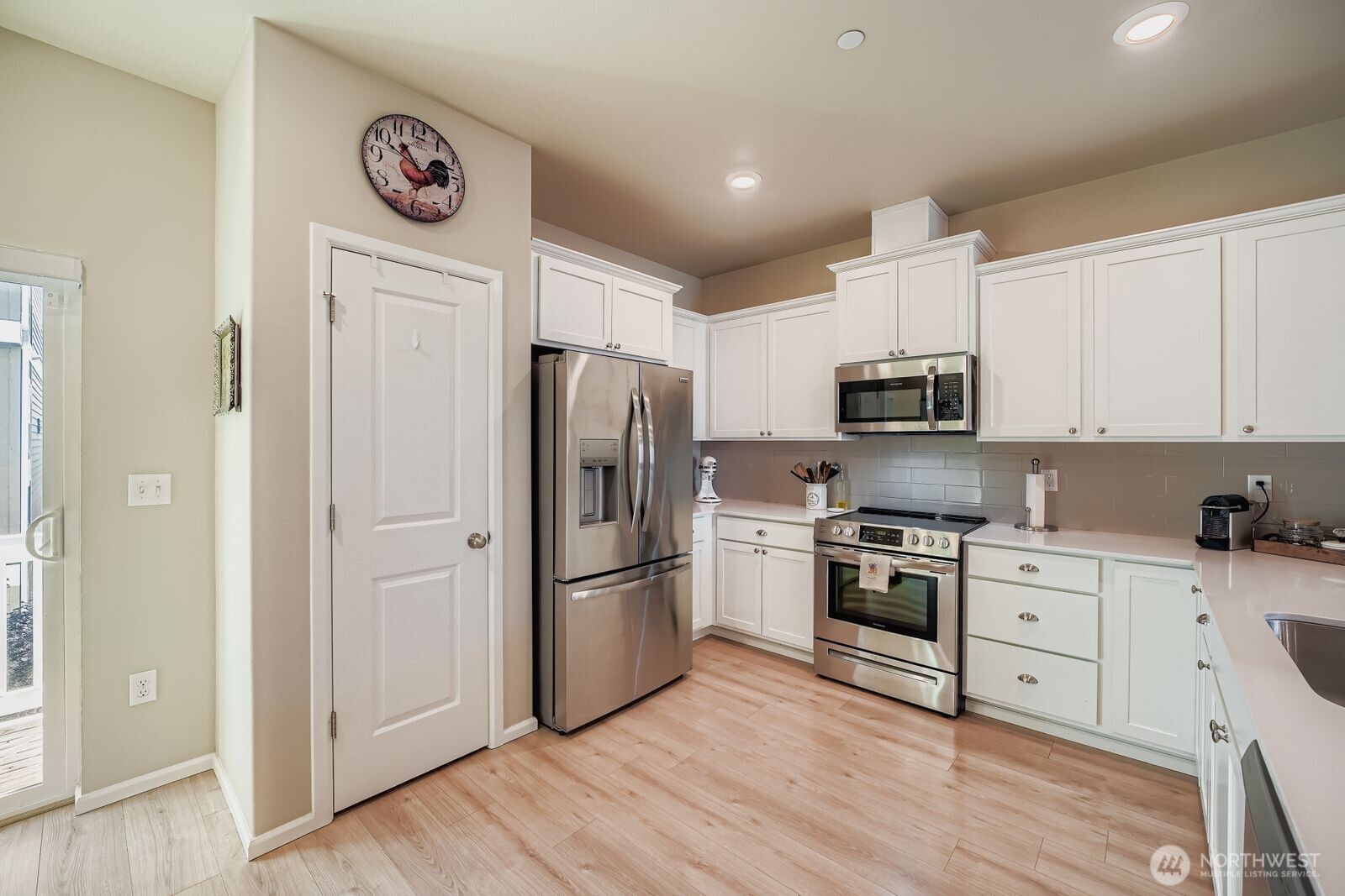 32668 Steamboat Lane , Black Diamond, WA 98010