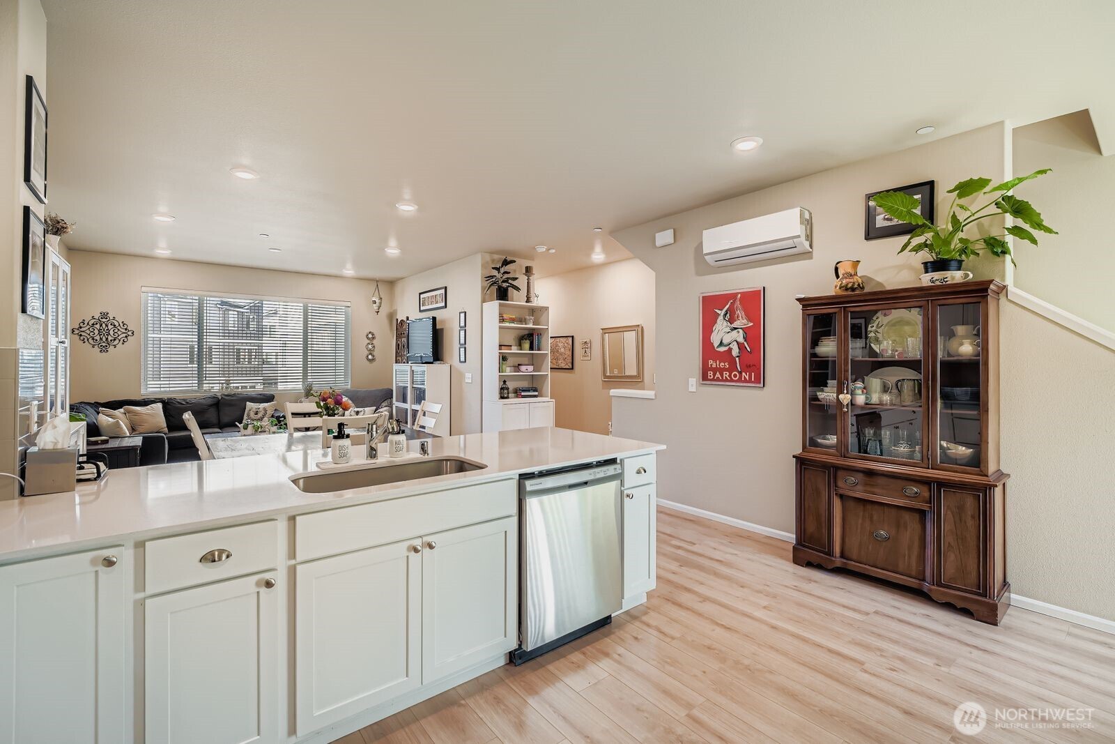 32668 Steamboat Lane , Black Diamond, WA 98010