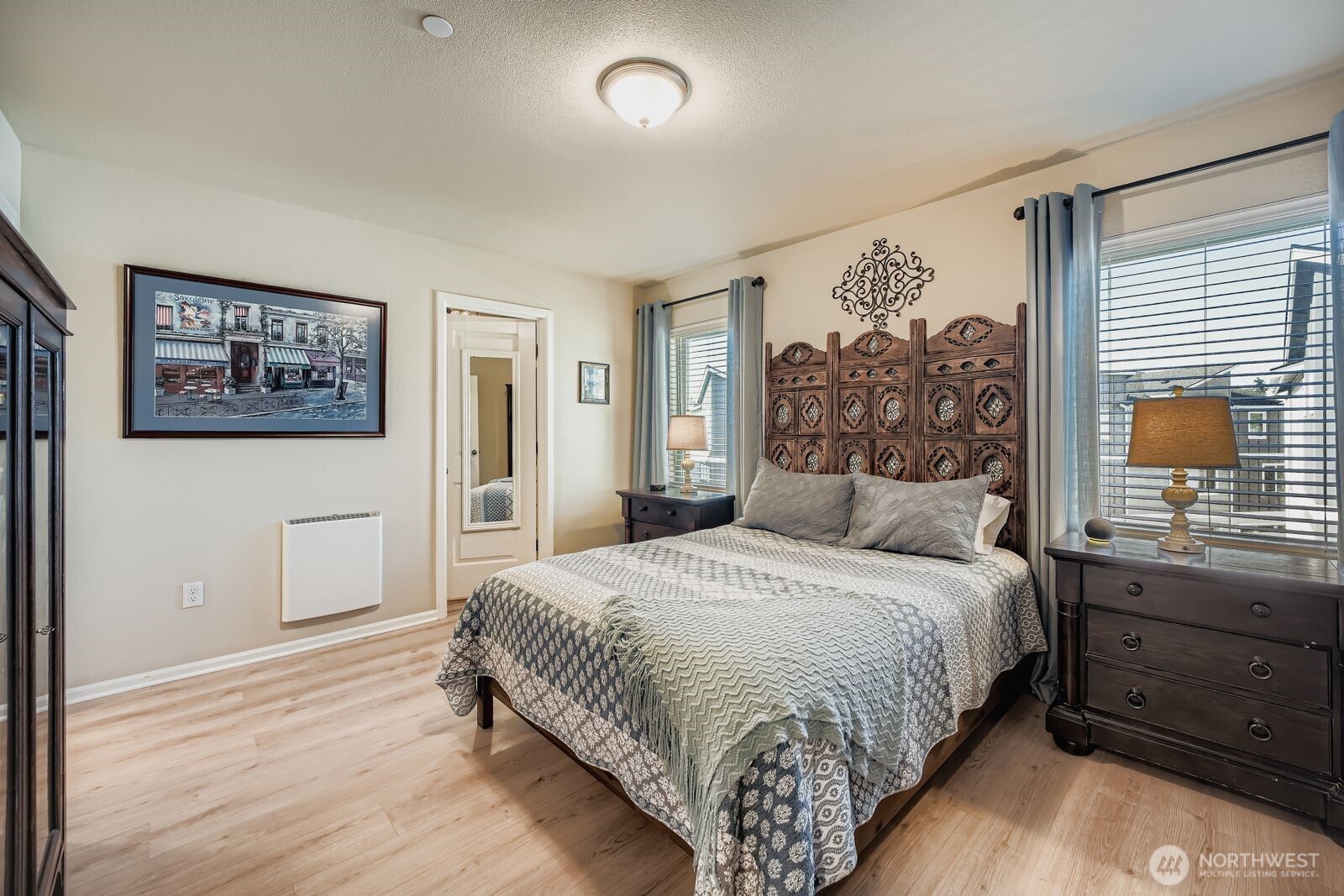 32668 Steamboat Lane , Black Diamond, WA 98010