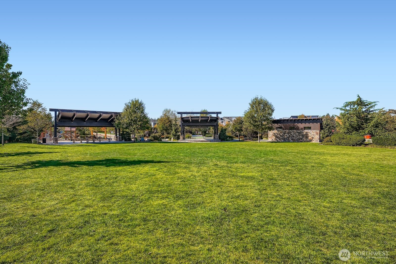 32668 Steamboat Lane , Black Diamond, WA 98010