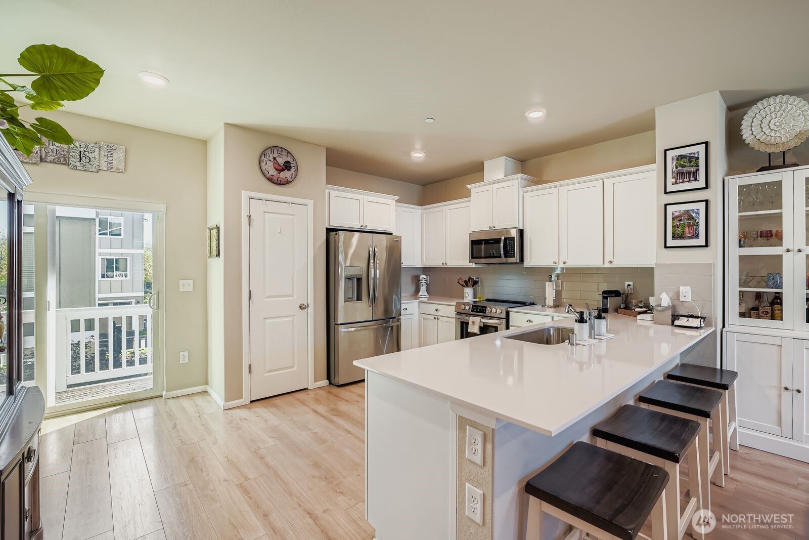 32668 Steamboat Lane , Black Diamond, WA 98010