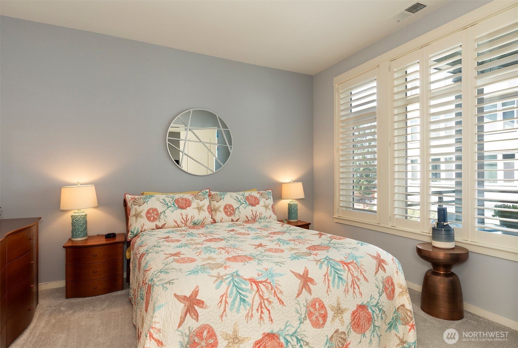 2000 Alaskan Way #255, Seattle, WA 98121-2104