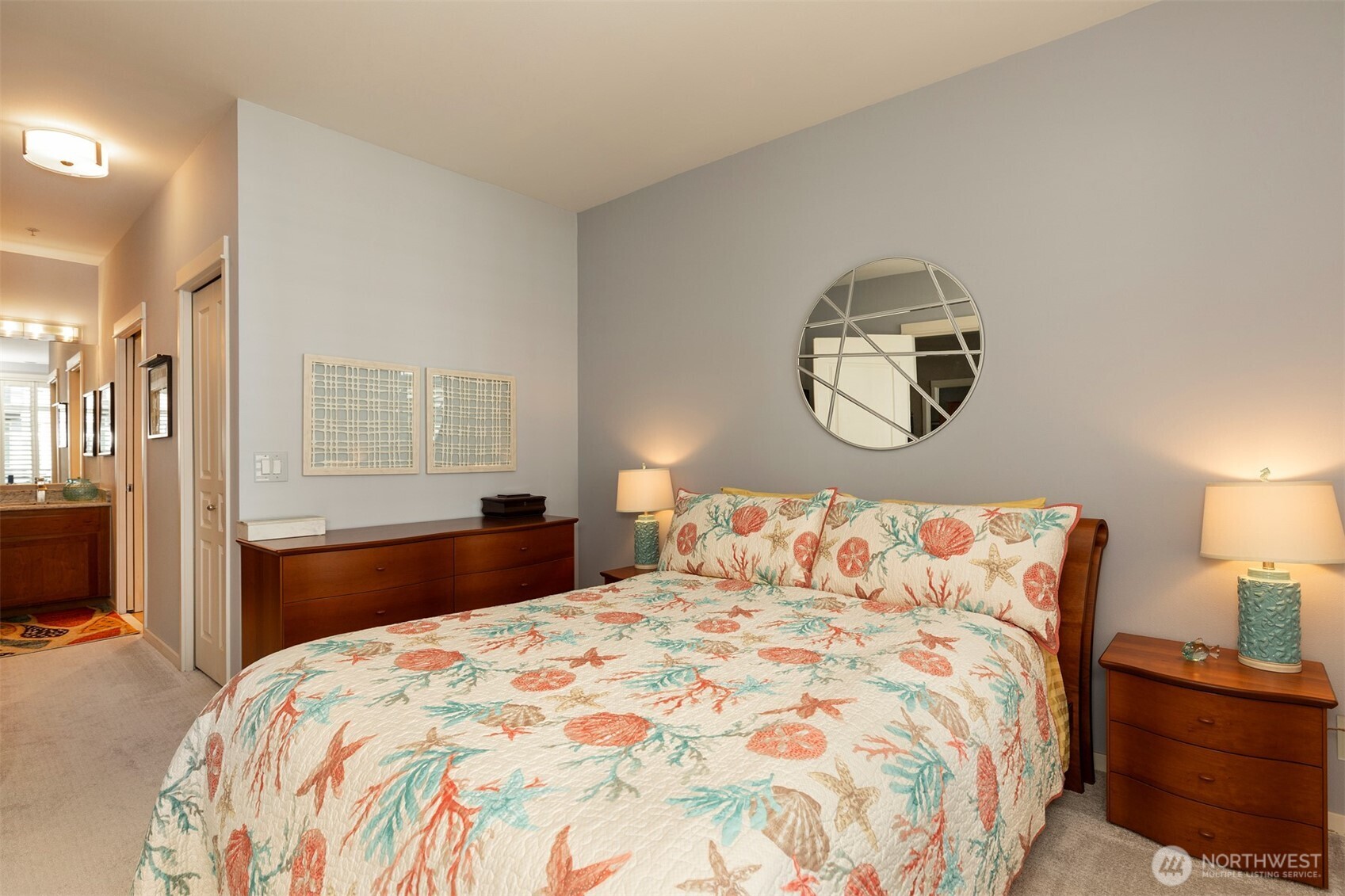 2000 Alaskan Way #255, Seattle, WA 98121-2104
