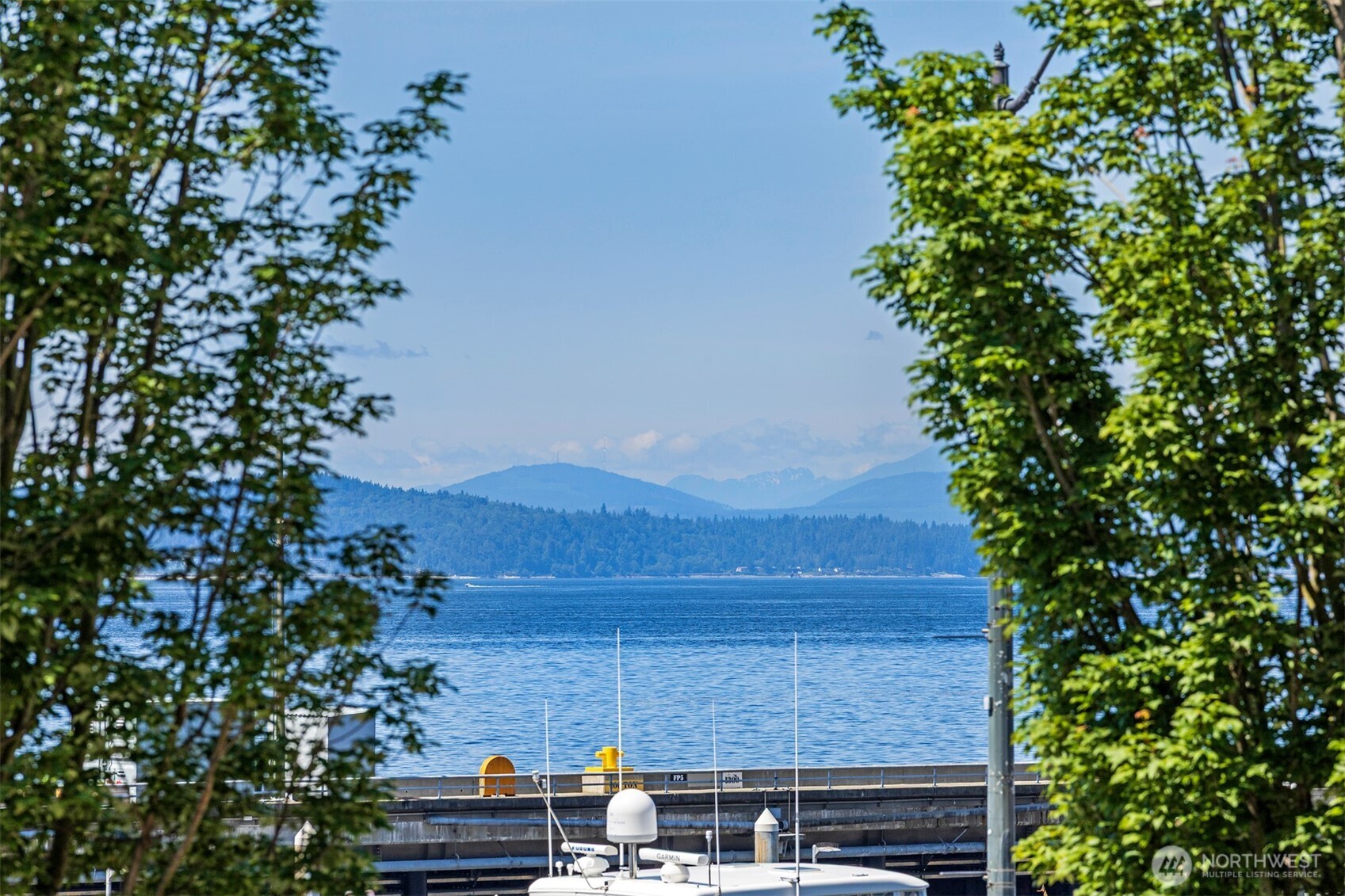 2000 Alaskan Way #255, Seattle, WA 98121-2104