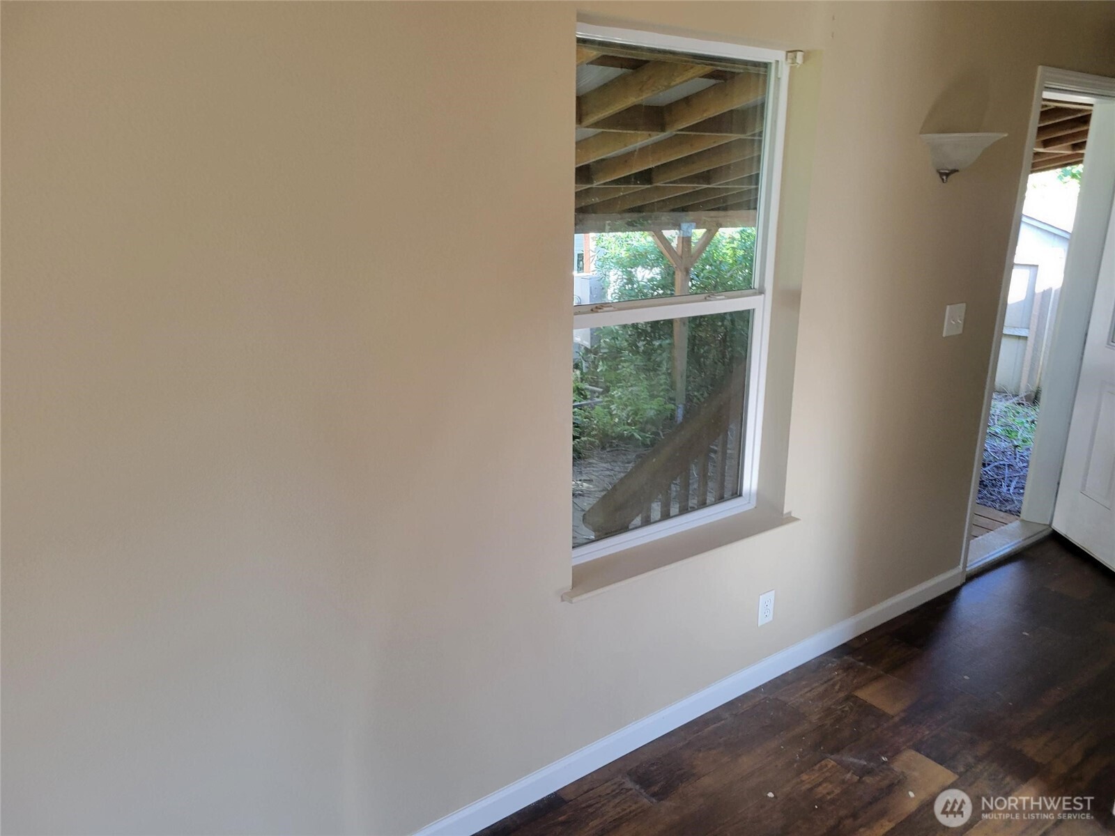 802 S Forrest Street #4, Westport, WA 98595