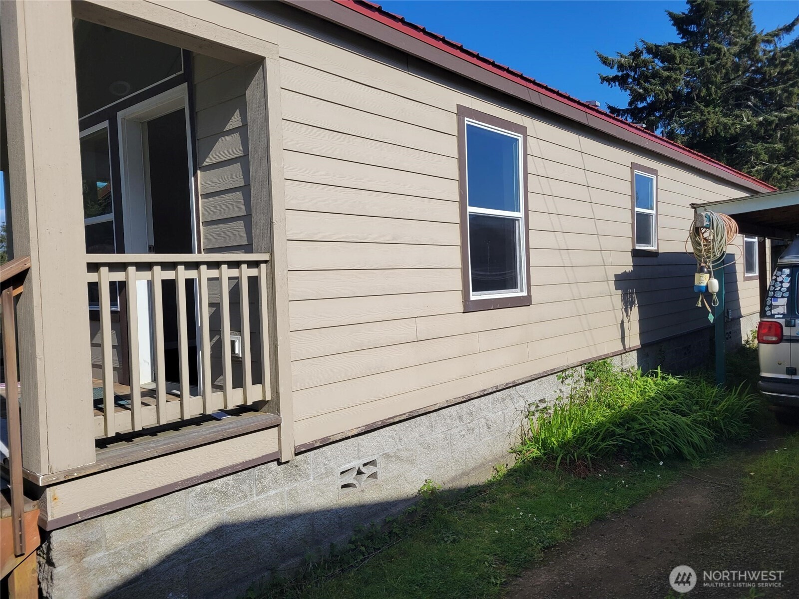 802 S Forrest Street #4, Westport, WA 98595