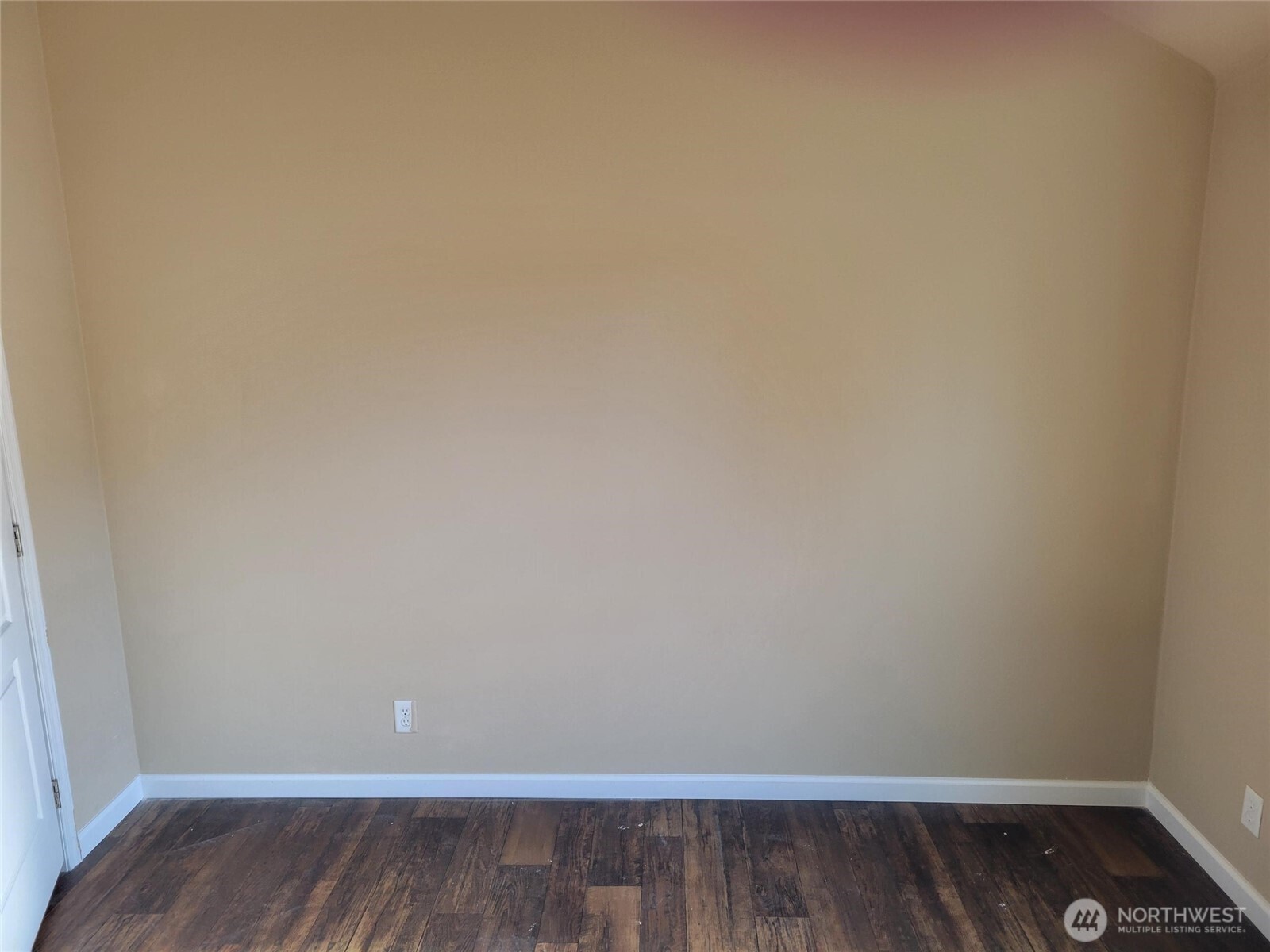 802 S Forrest Street #4, Westport, WA 98595