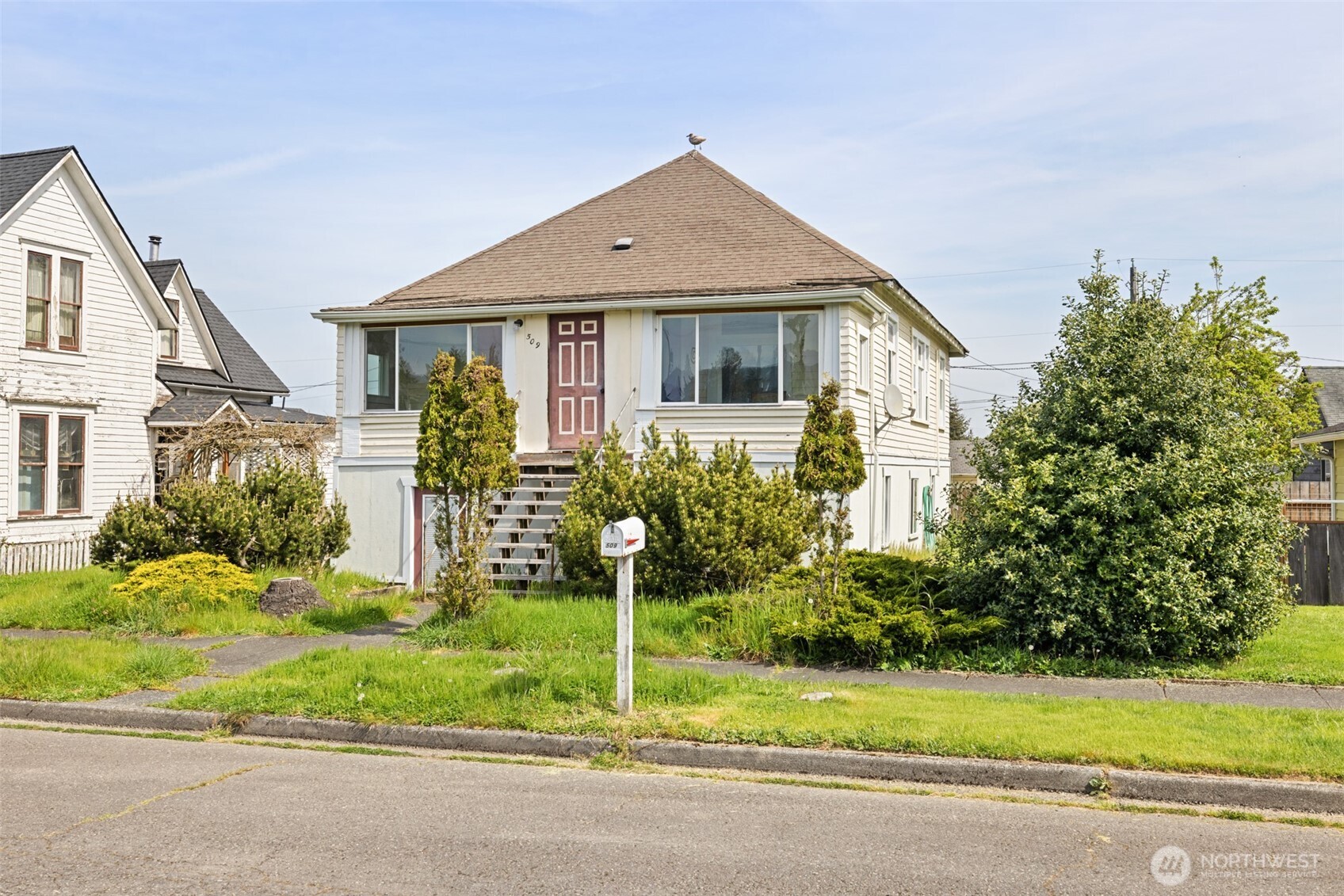 509 W 7th Street , Port Angeles, WA 98363