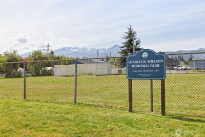 509 W 7th Street , Port Angeles, WA 98363 - Photo 3