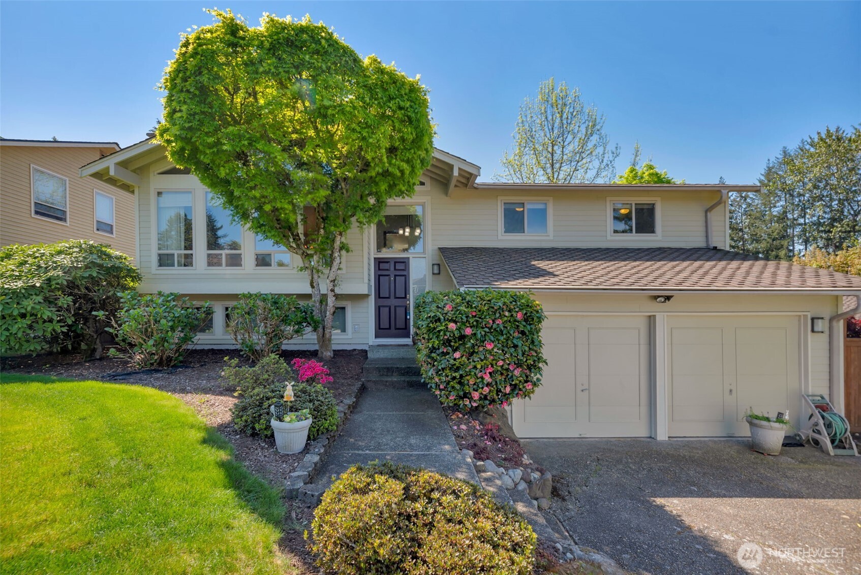 15733 SE 175th Place , Renton, WA 98058