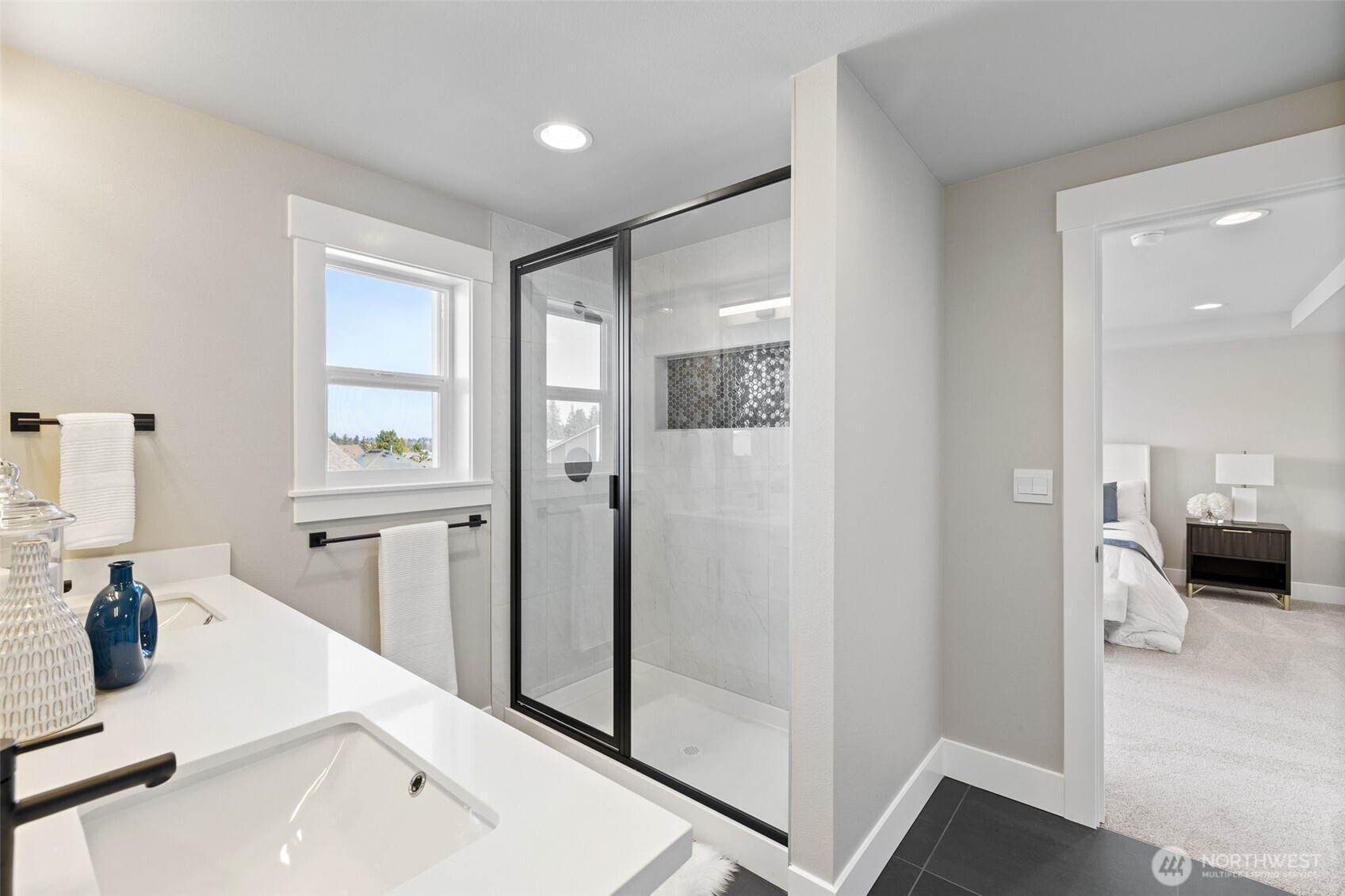 1102 168th Street SW, Lynnwood, WA 98037