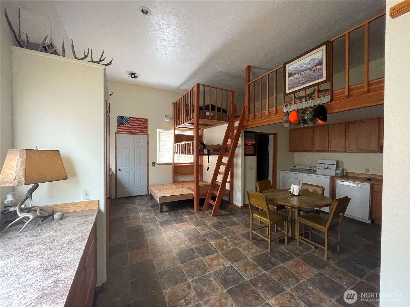 37855 Skyview Court N, Creston, WA 99147