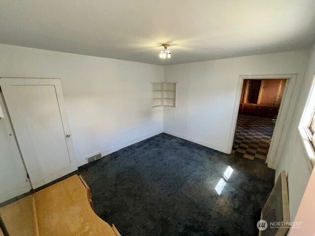 305 E Second Street , Cle Elum, WA 98922