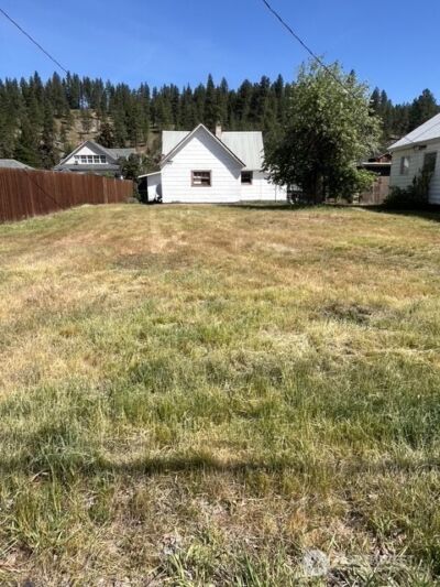 305 E Second Street , Cle Elum, WA 98922 - Photo 4