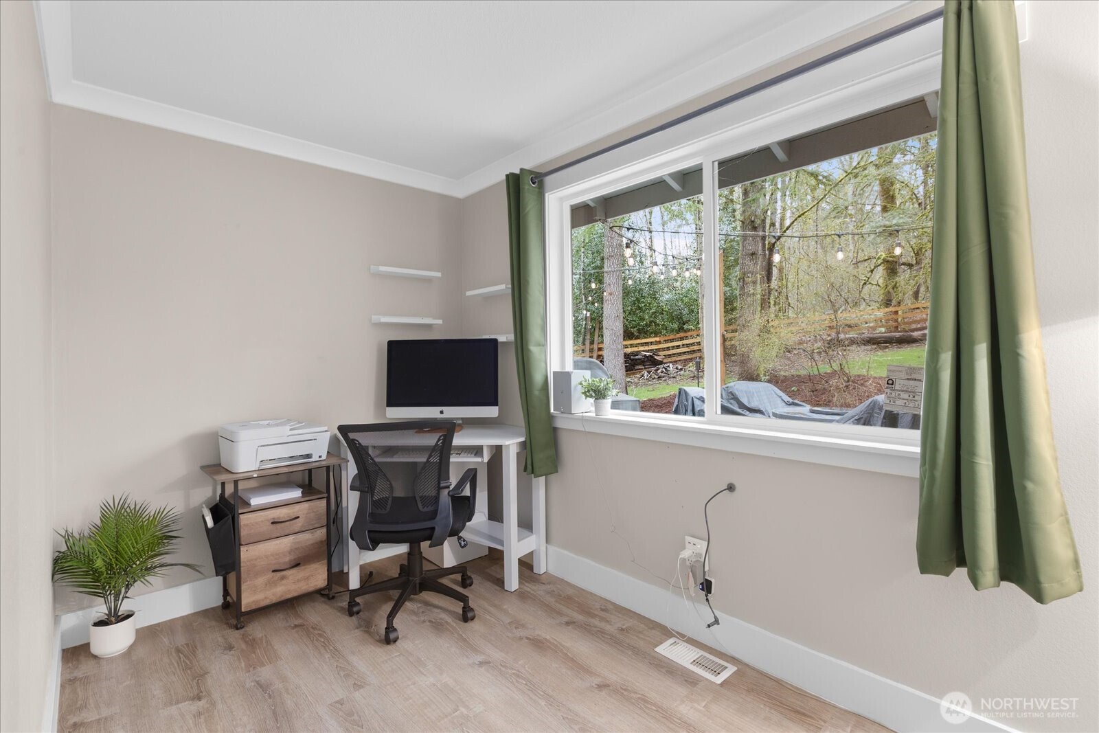 13425 N Echo Lake Road , Snohomish, WA 98296