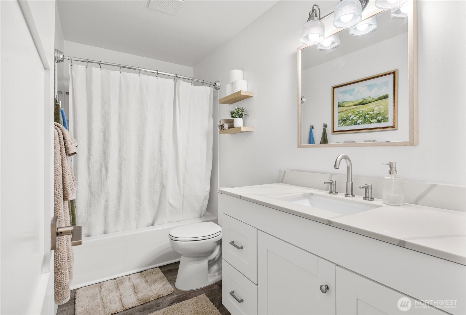 13425 N Echo Lake Road , Snohomish, WA 98296