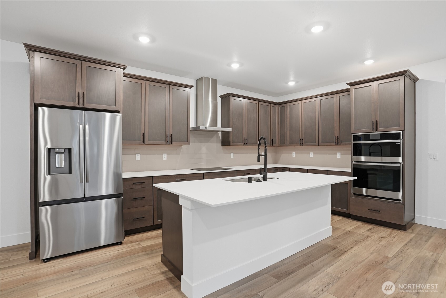 32125 Pacific Avenue SE, Black Diamond, WA 98010