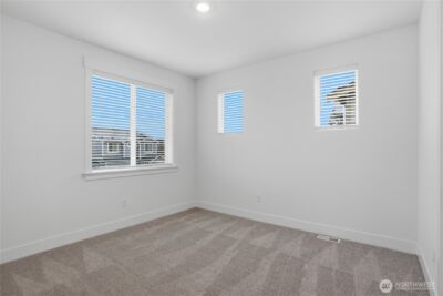 32125 Pacific Avenue SE, Black Diamond, WA 98010 - Photo 17