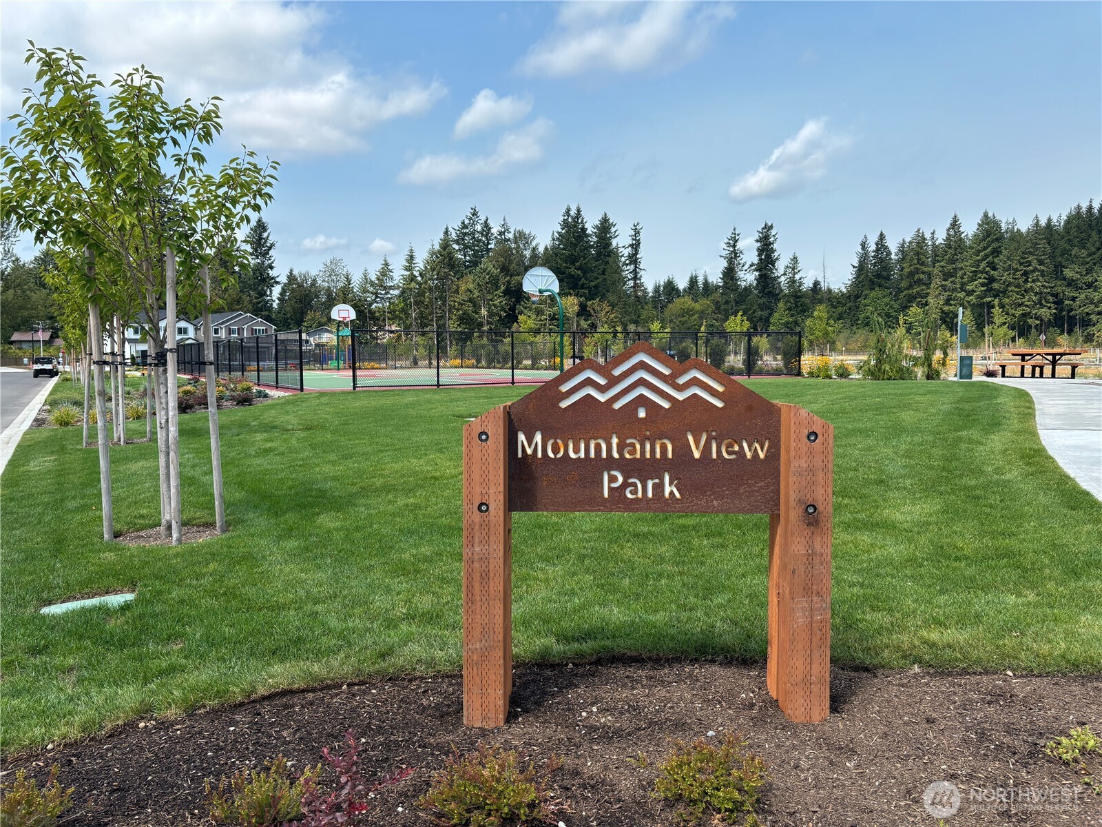 32125 Pacific Avenue SE, Black Diamond, WA 98010