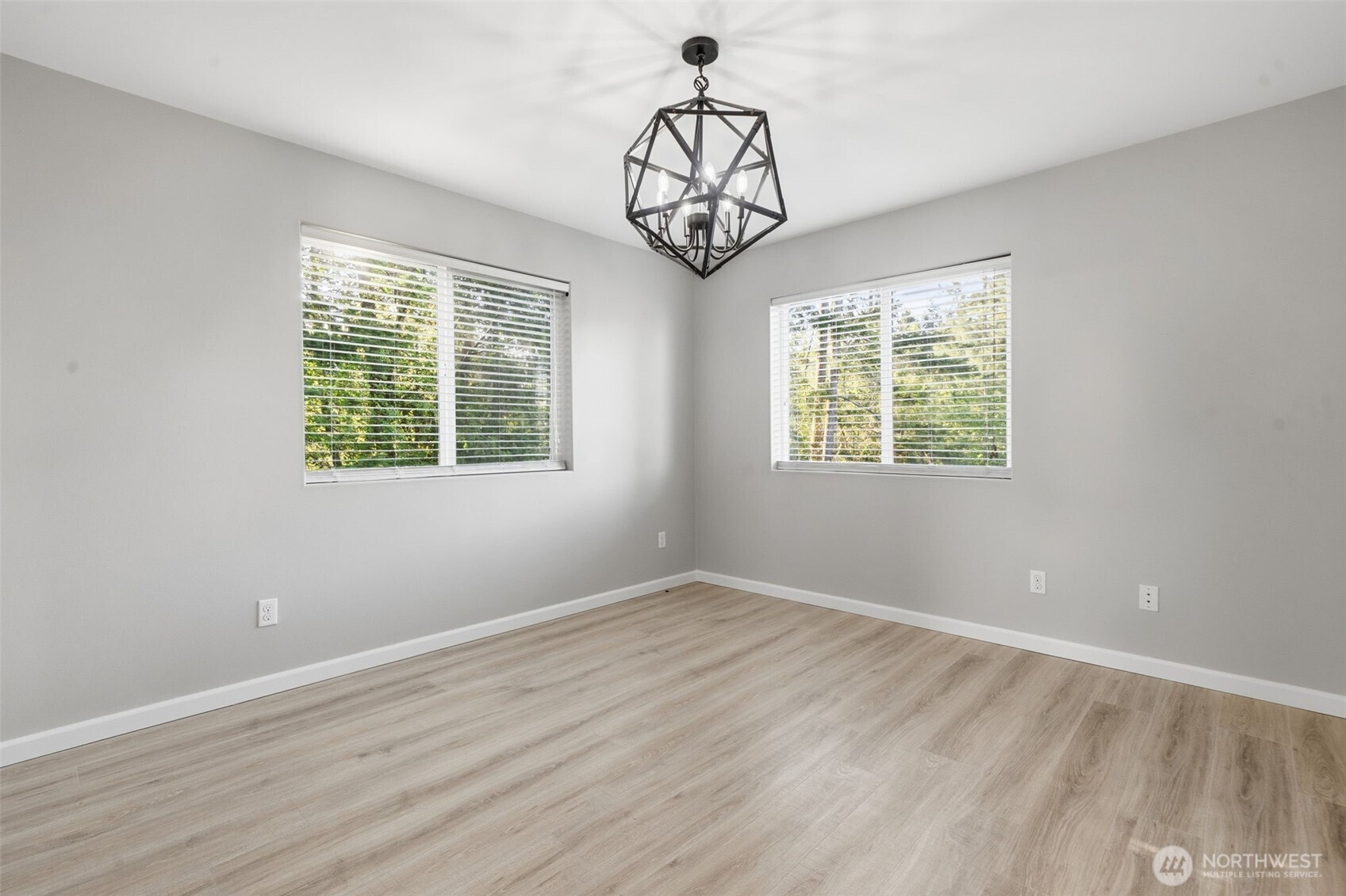 2271 SE Upchurch Way , Port Orchard, WA 98366