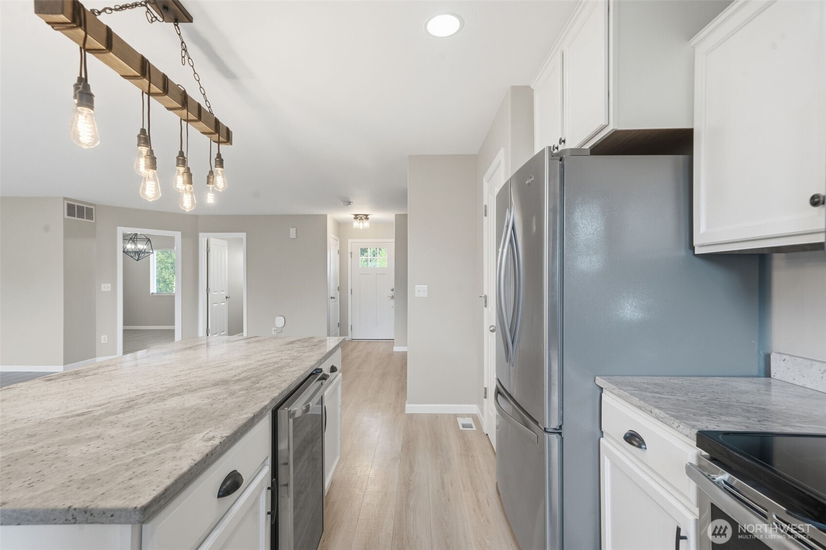 2271 SE Upchurch Way , Port Orchard, WA 98366