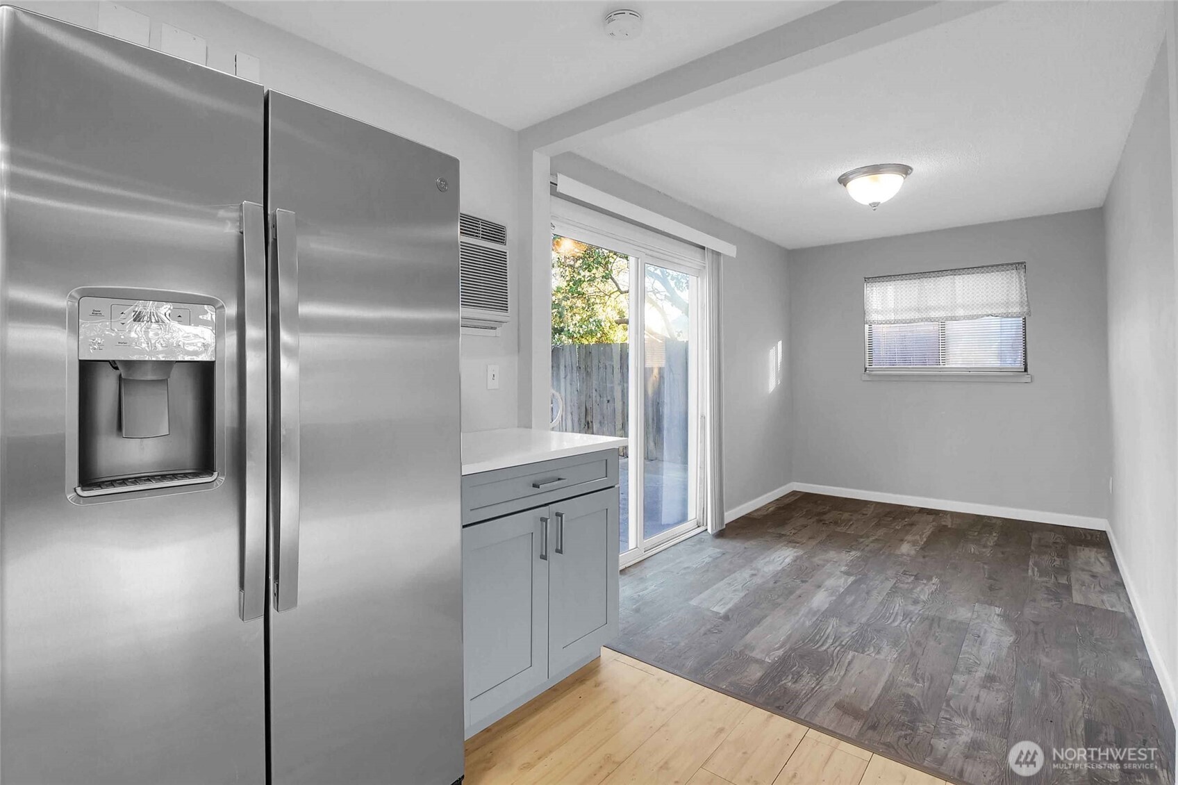 807 S Hawthorne Drive , Moses Lake, WA 98837