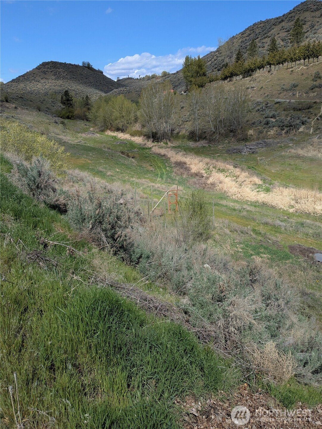 2549 N 4th Avenue , Okanogan, WA 98840