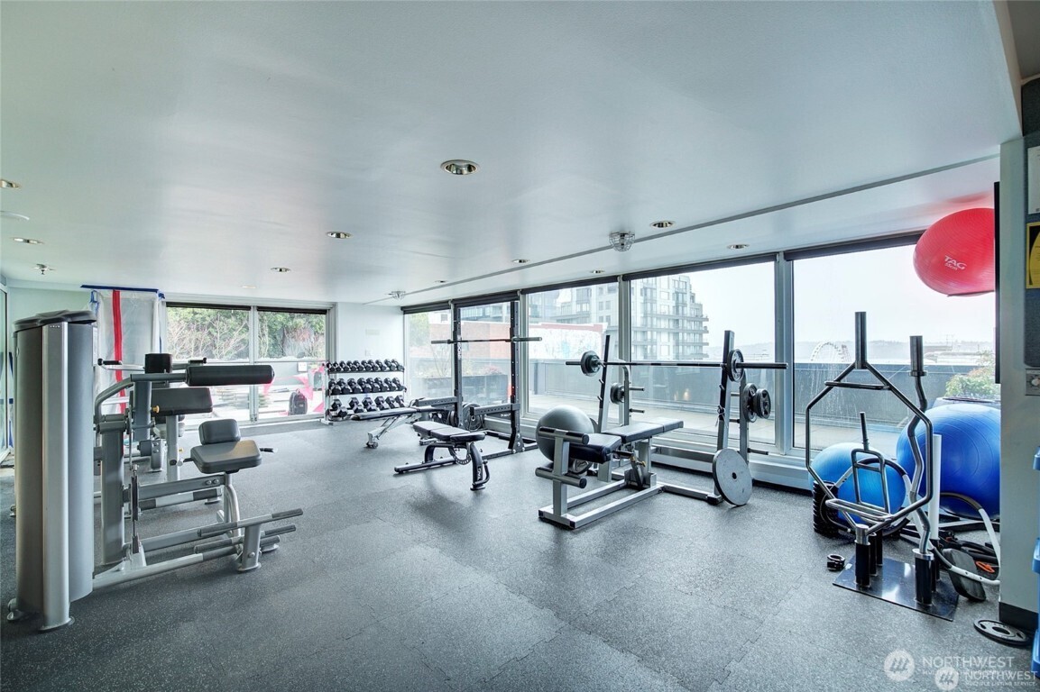 1415 2nd Avenue #1209, Seattle, WA 98101