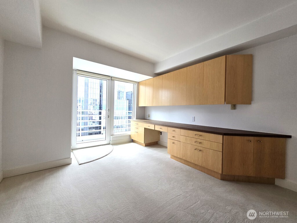1415 2nd Avenue #1209, Seattle, WA 98101