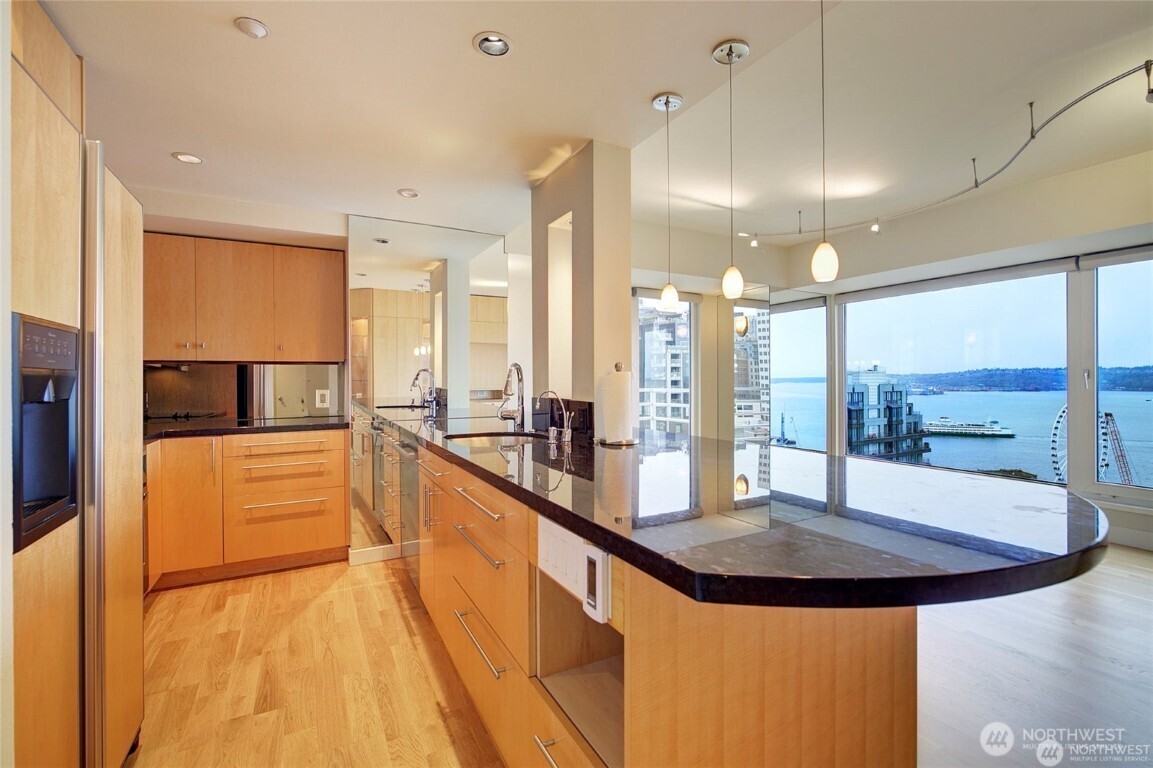 1415 2nd Avenue #1209, Seattle, WA 98101