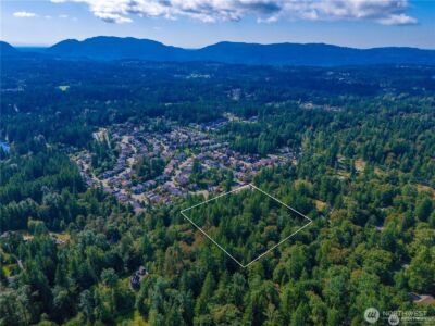 25010 SE 17th Street , Sammamish, WA 98075 - Photo 3