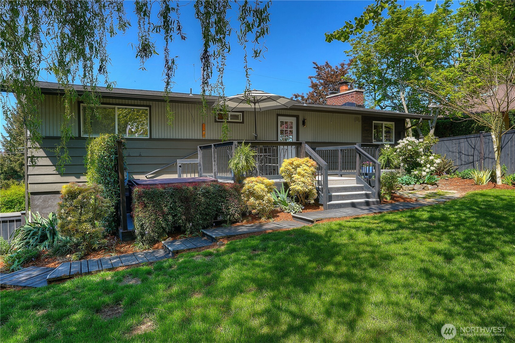 2143 Willow Lane W, Tacoma, WA 98466