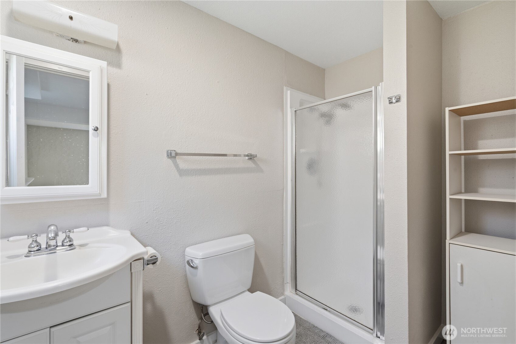 12020 NE 83rd Street , Kirkland, WA 98033