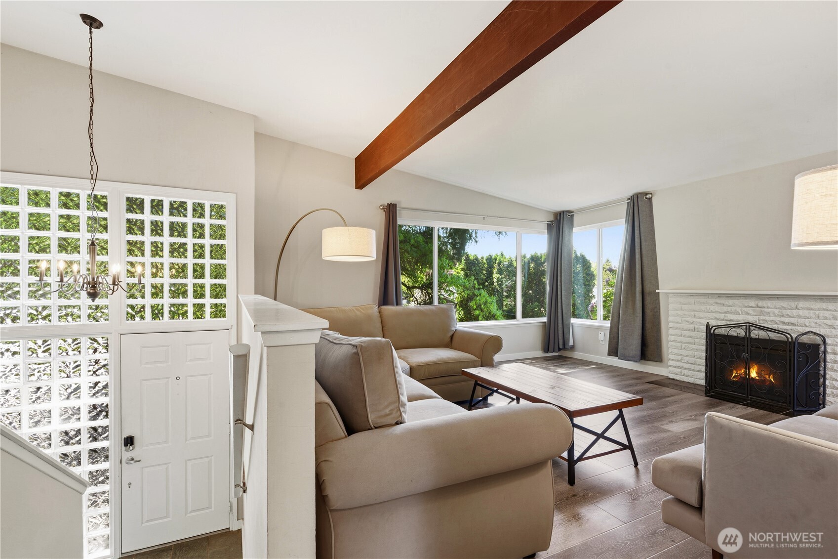 12020 NE 83rd Street , Kirkland, WA 98033