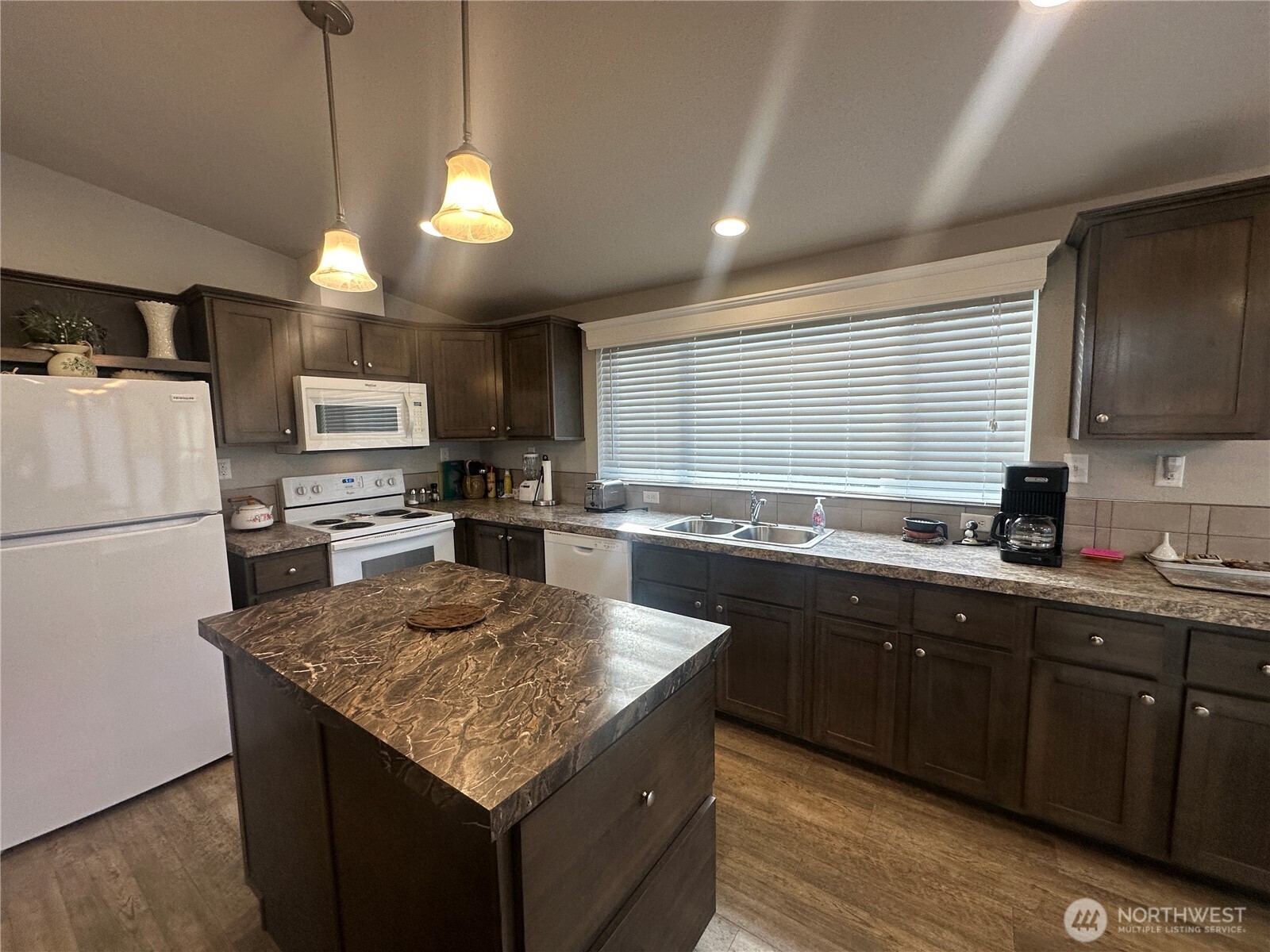 32110 T Pl , Ocean Park, WA 98640