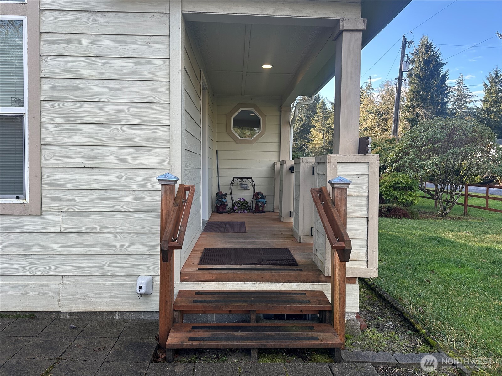 32110 T Pl , Ocean Park, WA 98640